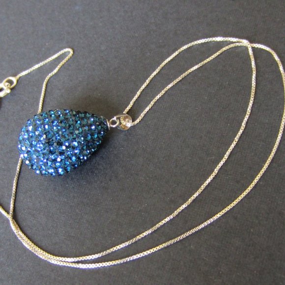 Swarovski Crystals Teardrop Pendant on a Sterling Silver Chain - Picture 8 of 13